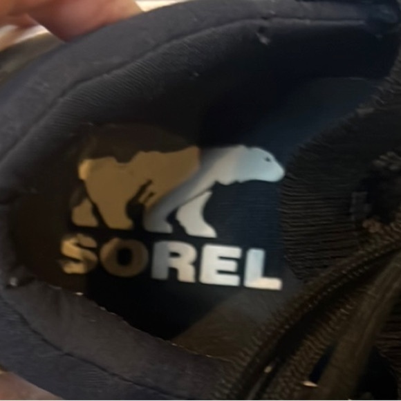 Sorel Black Gray and White Sneakers with Cushioned Midsole size 7 - Picture 2 of 15